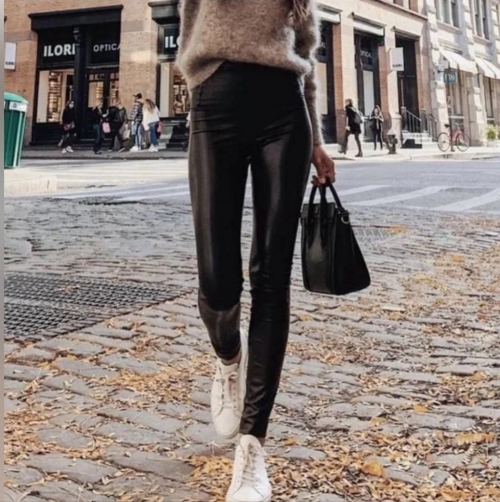 Aritzia Wilfred Free Daria Vegan Leather Leggings Size Xs